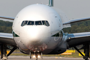 EI-DBM - Alitalia Boeing 777-200ER