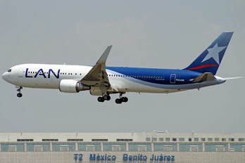 CC-CXE - LAN Airlines Boeing 767-300ER