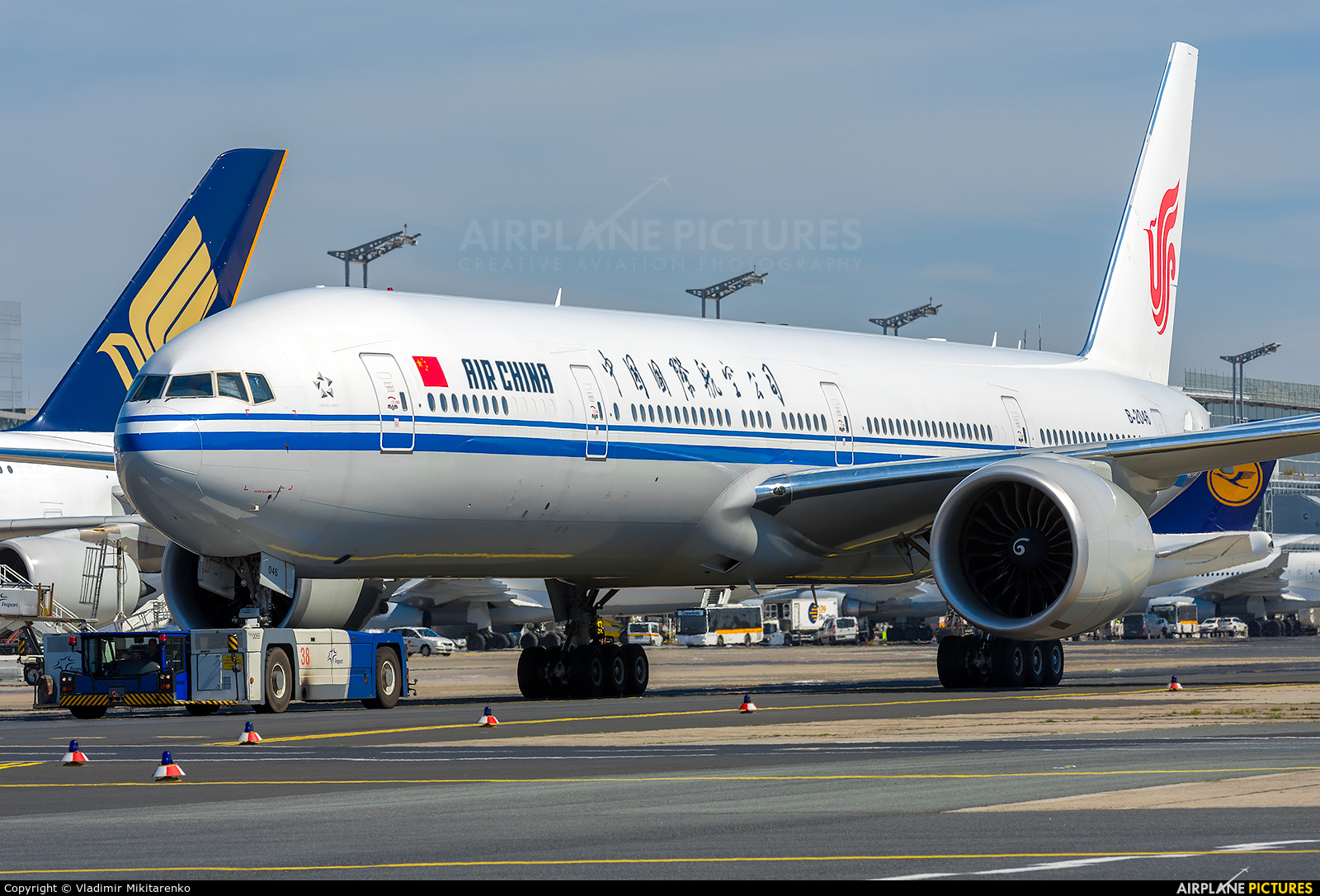 Air China B-2046 aircraft at Frankfurt