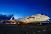 D-ABVO - Lufthansa Boeing 747-400 aircraft