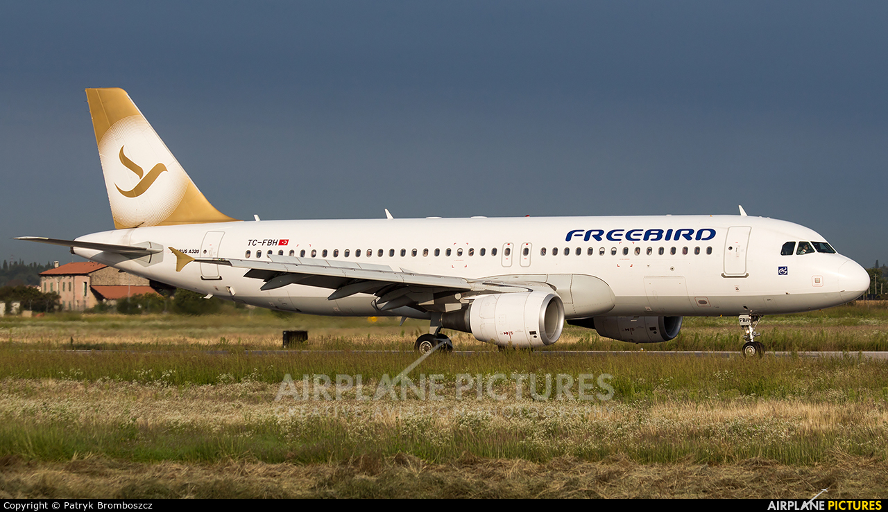 FreeBird Airlines TC-FBH aircraft at Verona - Villafranca