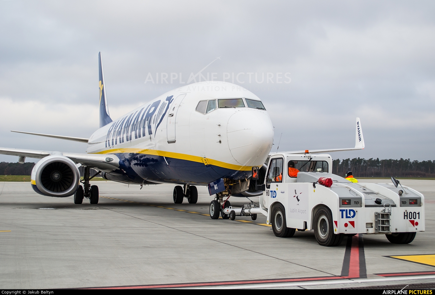 Ryanair EI-DWG aircraft at Lublin