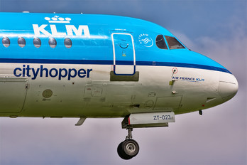 PH-KZT - KLM Cityhopper Fokker 70