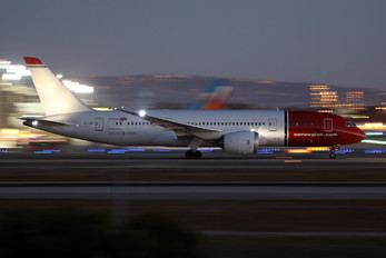 EI-LNF - Norwegian Long Haul Boeing 787-8 Dreamliner