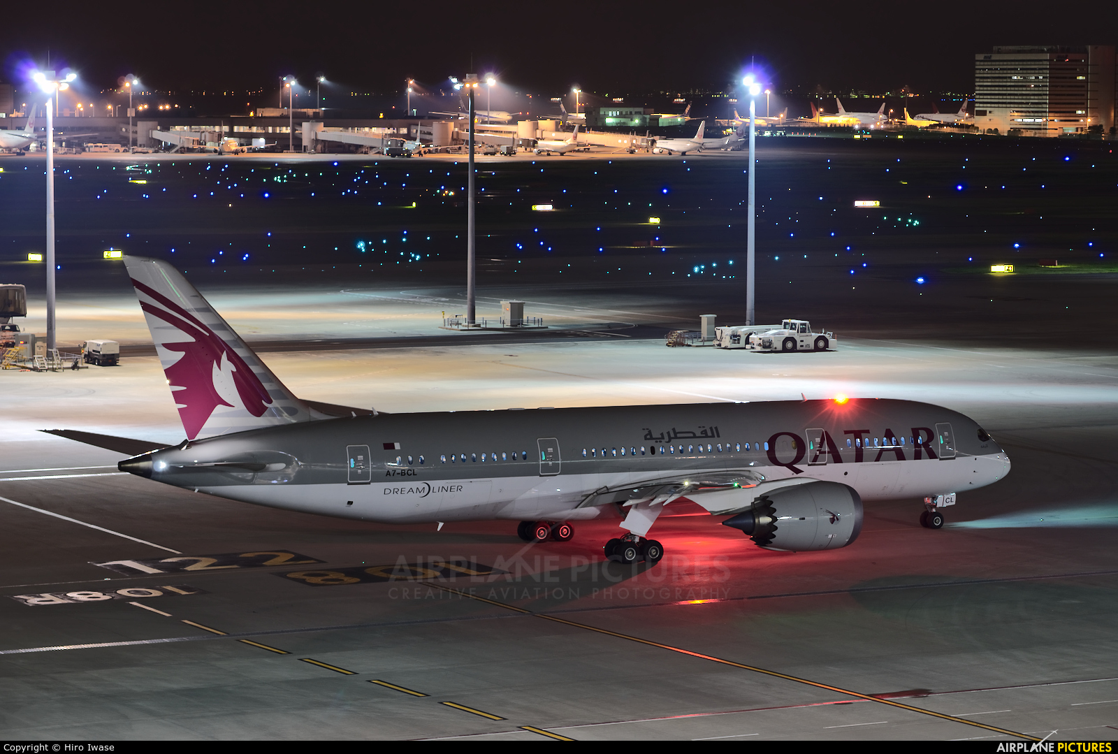 Qatar Airways A7-BCL aircraft at Tokyo - Haneda Intl