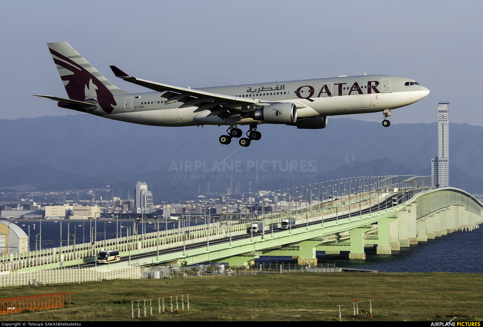 Qatar Airways A7-ACE aircraft at Kansai Intl