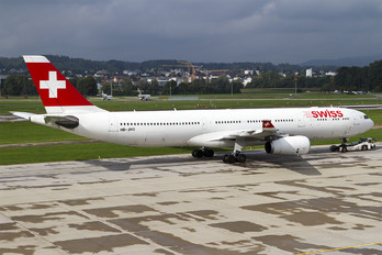 HB-JHG - Swiss Airbus A330-300