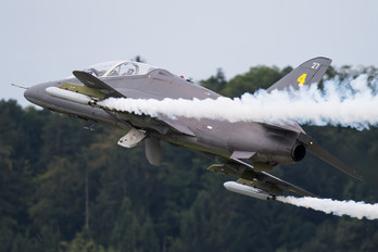 HW-327 - Finland - Air Force: Midnight Hawks British Aerospace Hawk 51