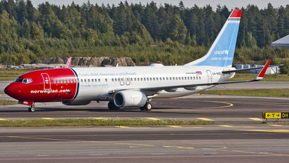 LN-NGE - Norwegian Air Shuttle Boeing 737-800