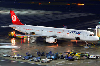 TC-JMI - Turkish Airlines Airbus A321