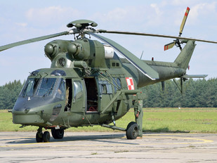 0904 - Poland - Army PZL W-3 Sokół