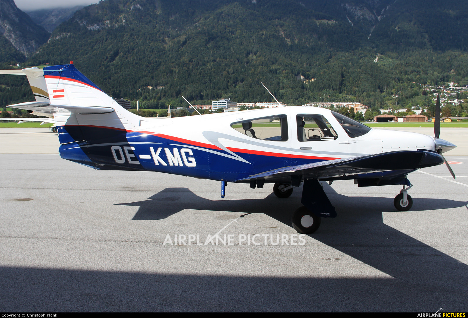 FlyTyrol OE-KMG aircraft at Innsbruck