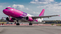 HA-LWF - Wizz Air Airbus A320 aircraft
