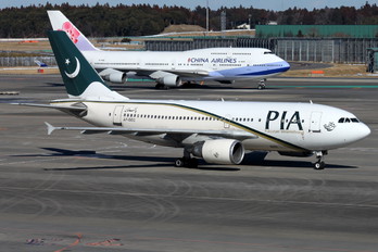 AP-BEC - PIA - Pakistan International Airlines Airbus A310