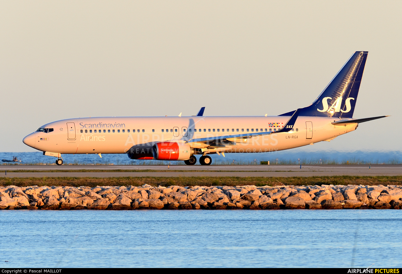 SAS - Scandinavian Airlines LN-RGA aircraft at Nice - Cote d