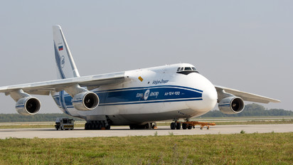 - - Volga Dnepr Airlines Antonov An-124