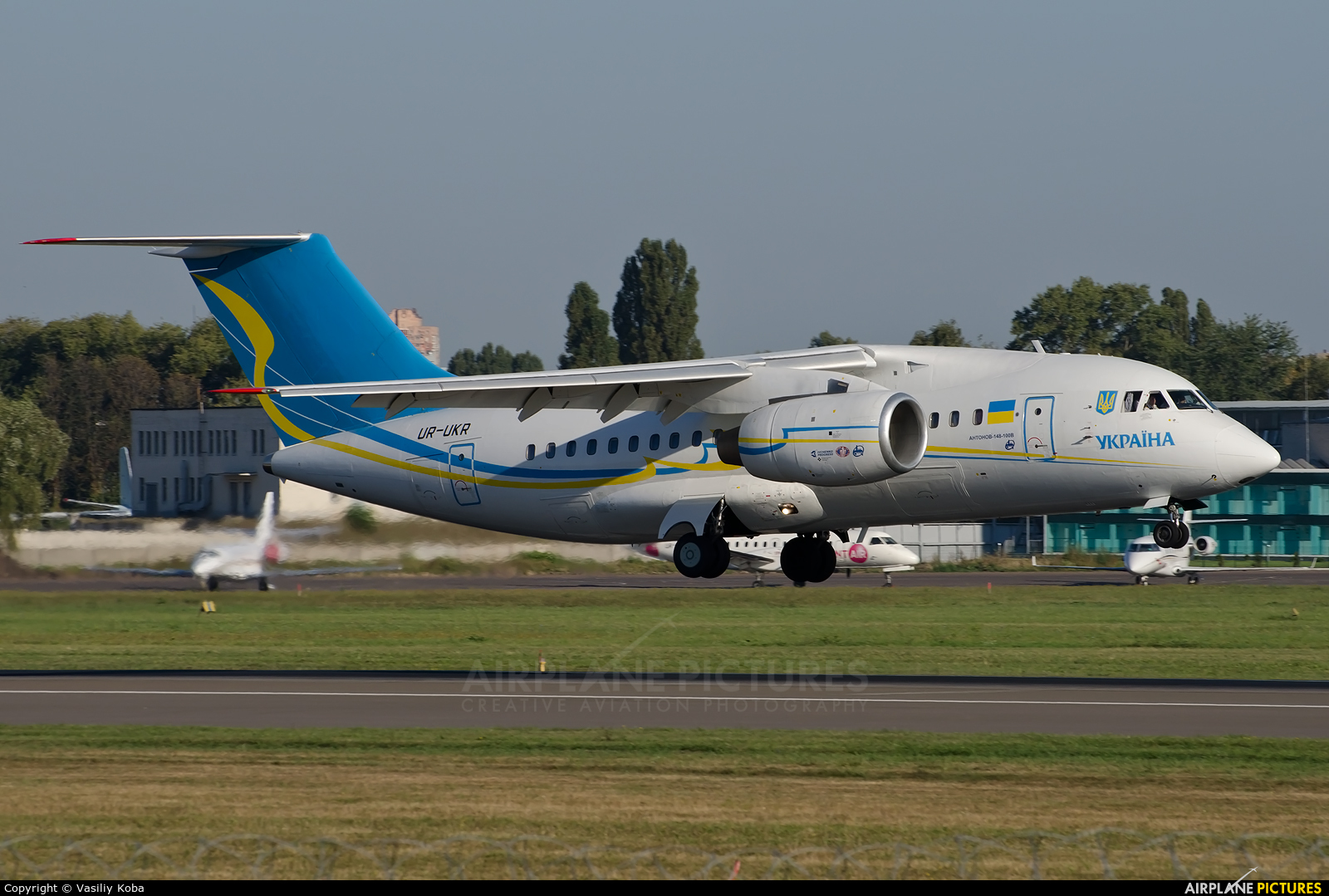 Ukraine - Government UR-UKR aircraft at Kyiv - Zhulyany
