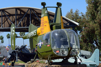 139990 - USA - Marine Corps Kaman OH-43D Huskie
