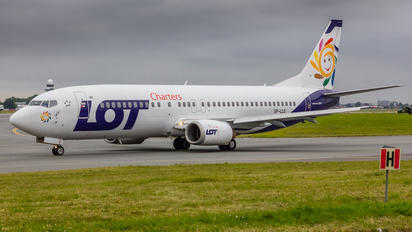 SP-LLE - LOT Charters Boeing 737-400