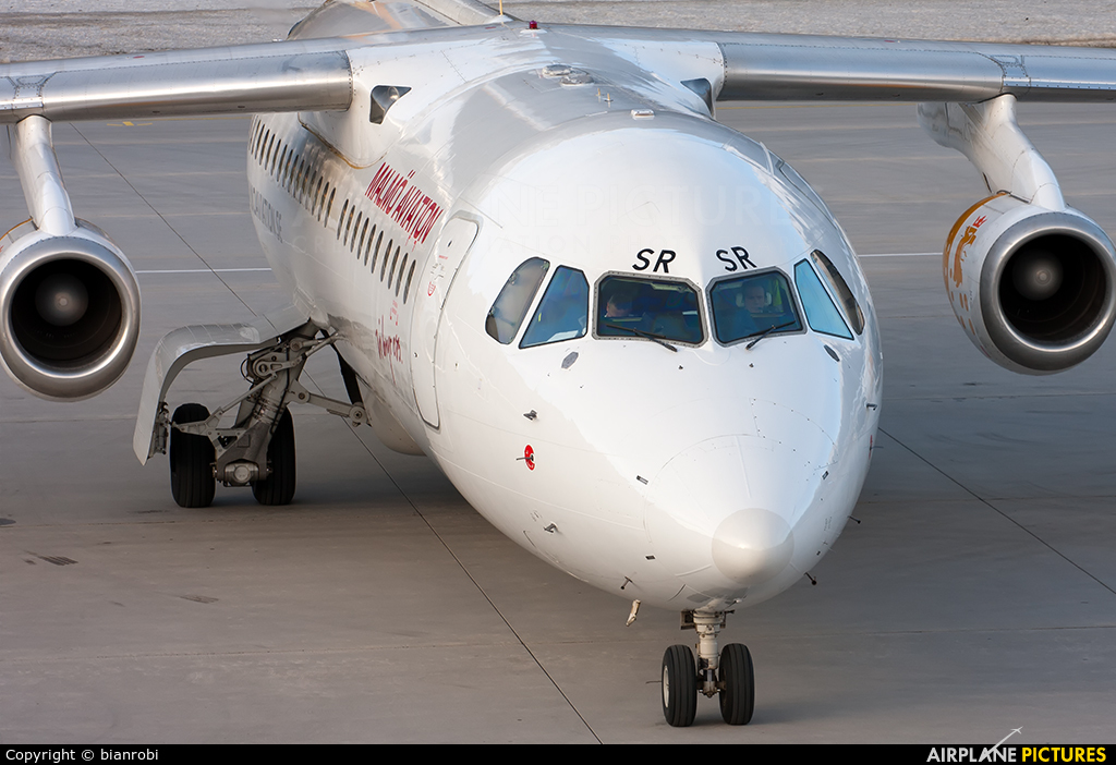 Malmo Aviation SE-DSR aircraft at Innsbruck