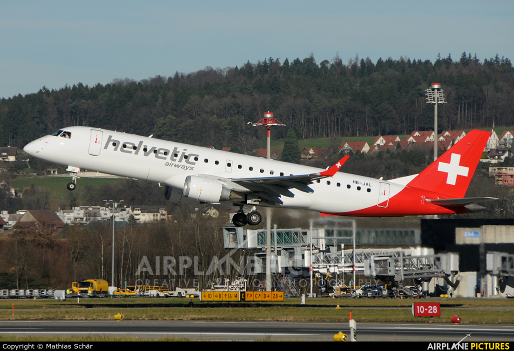Helvetic Airways HB-JVL aircraft at Zurich