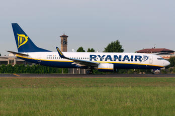 EI-DWI - Ryanair Boeing 737-800