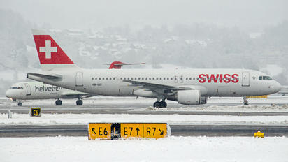 HB-IJX - Swiss Airbus A320