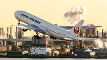 JA8977 - JAL - Japan Airlines Boeing 777-200 aircraft