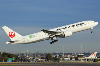 JA707J - JAL - Japan Airlines Boeing 777-200ER