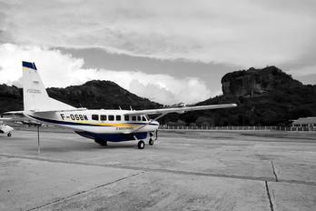 F-OSBM - St.Barth Commuter Cessna 208 Caravan