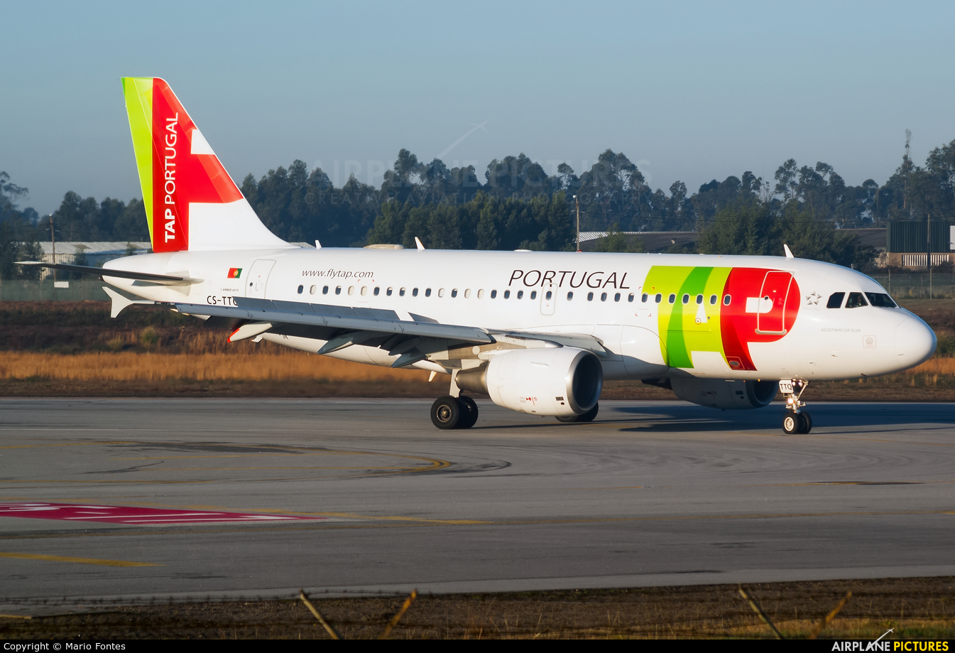 TAP Portugal CS-TTQ aircraft at Porto