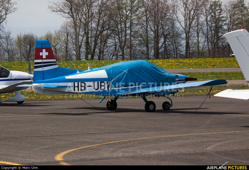 Private HB-UBW aircraft at Lausanne - La Blécherette