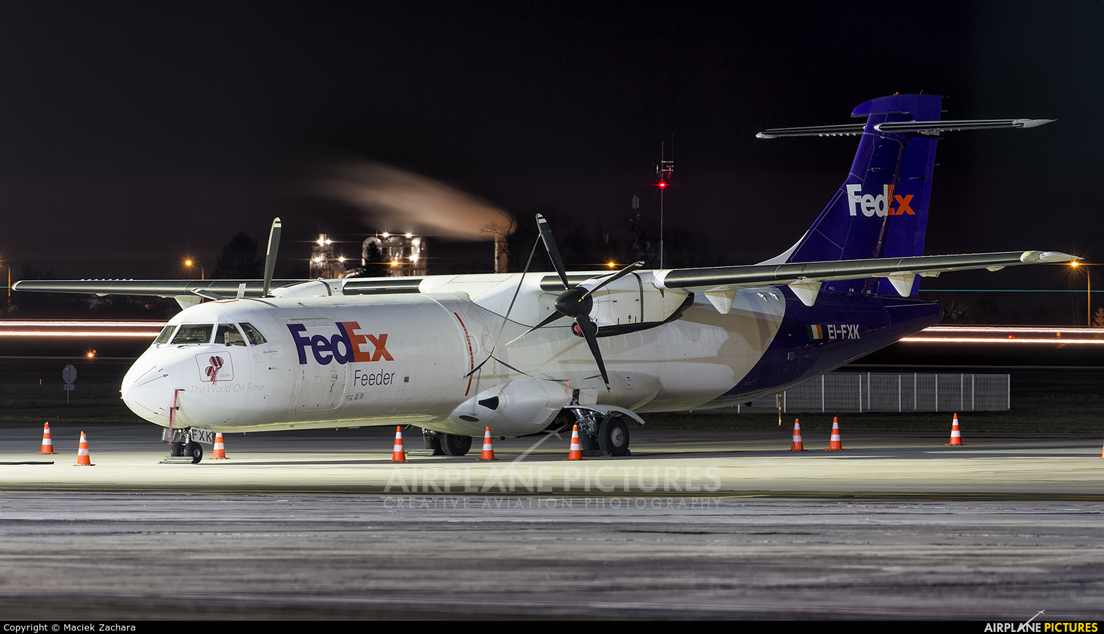 FedEx Feeder EI-FXK aircraft at Gdańsk - Lech Wałęsa