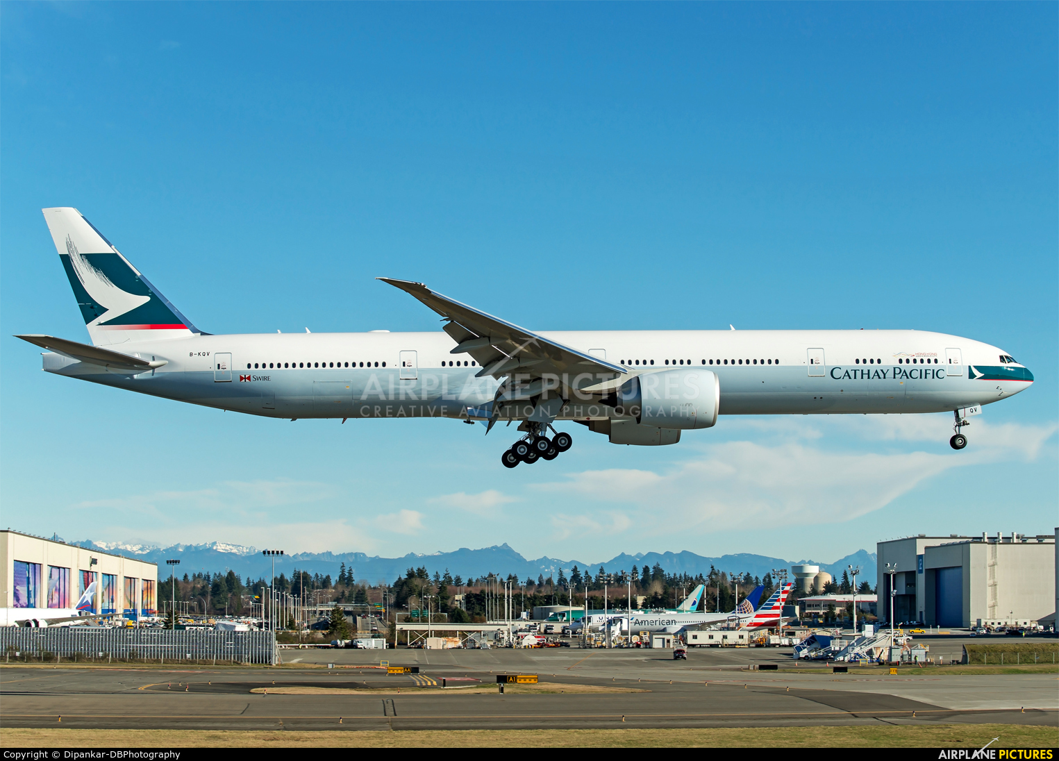 Cathay Pacific B-KQV aircraft at Everett - Snohomish County / Paine Field