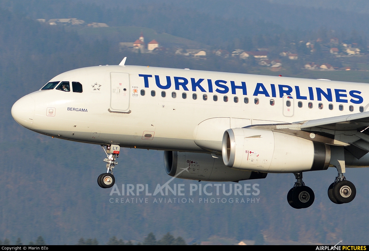 Turkish Airlines TC-JLY aircraft at Ljubljana - Brnik