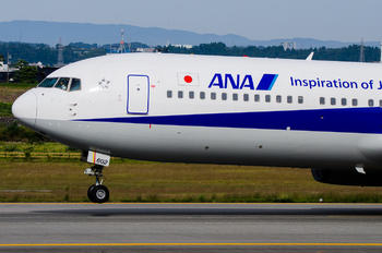 JA602A - ANA - All Nippon Airways Boeing 767-300