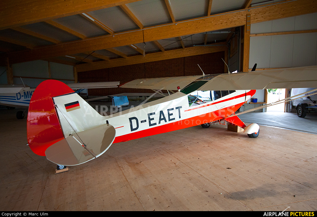 Private D-EAET aircraft at Erbach