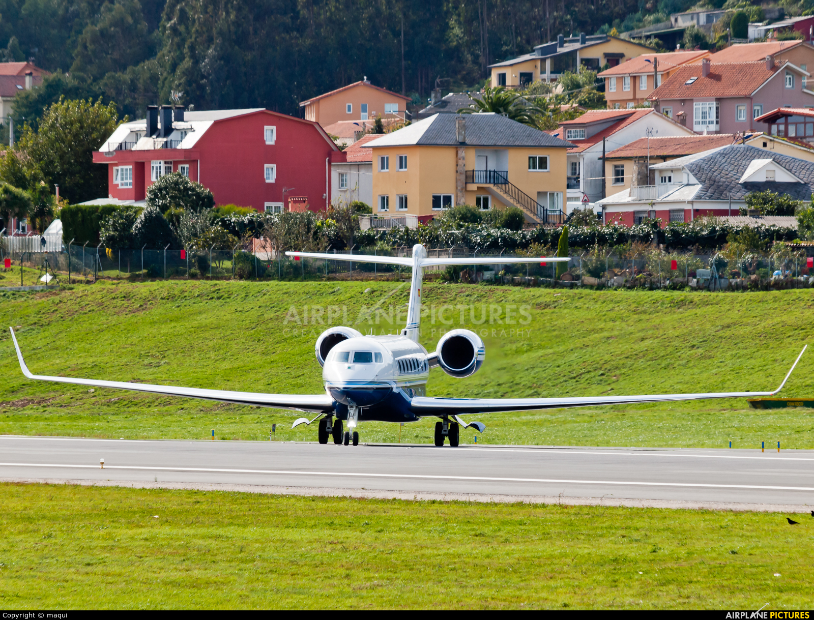 Gestair EC-LYK aircraft at La Coruña