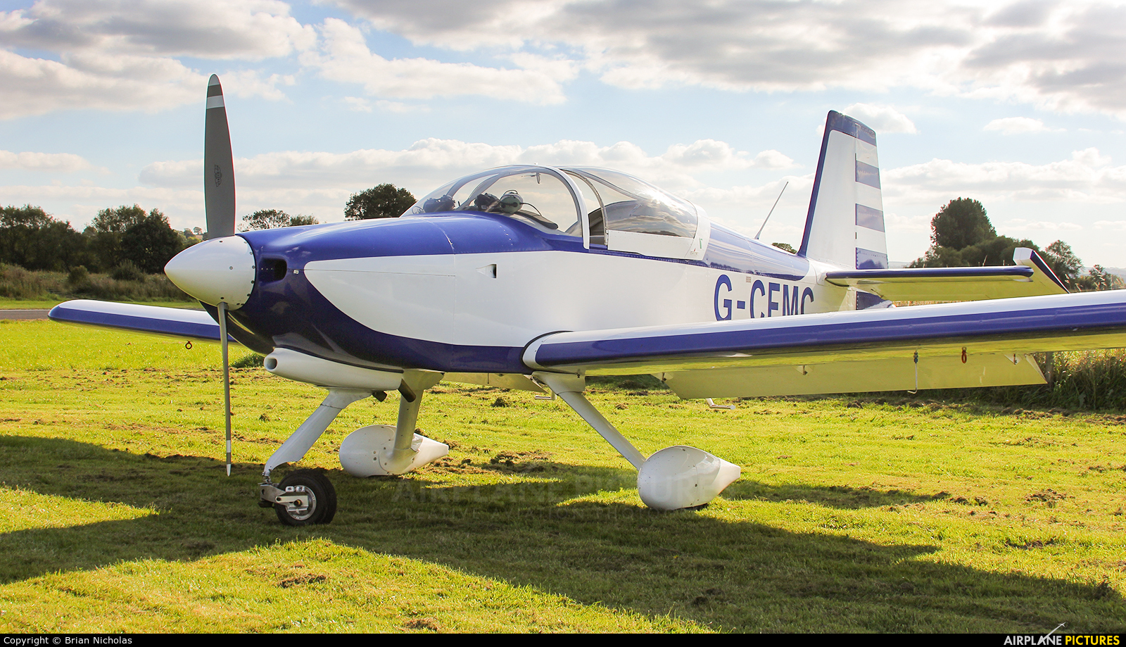 Private G-CFMC aircraft at Welshpool