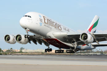 A6-EOG - Emirates Airlines Airbus A380