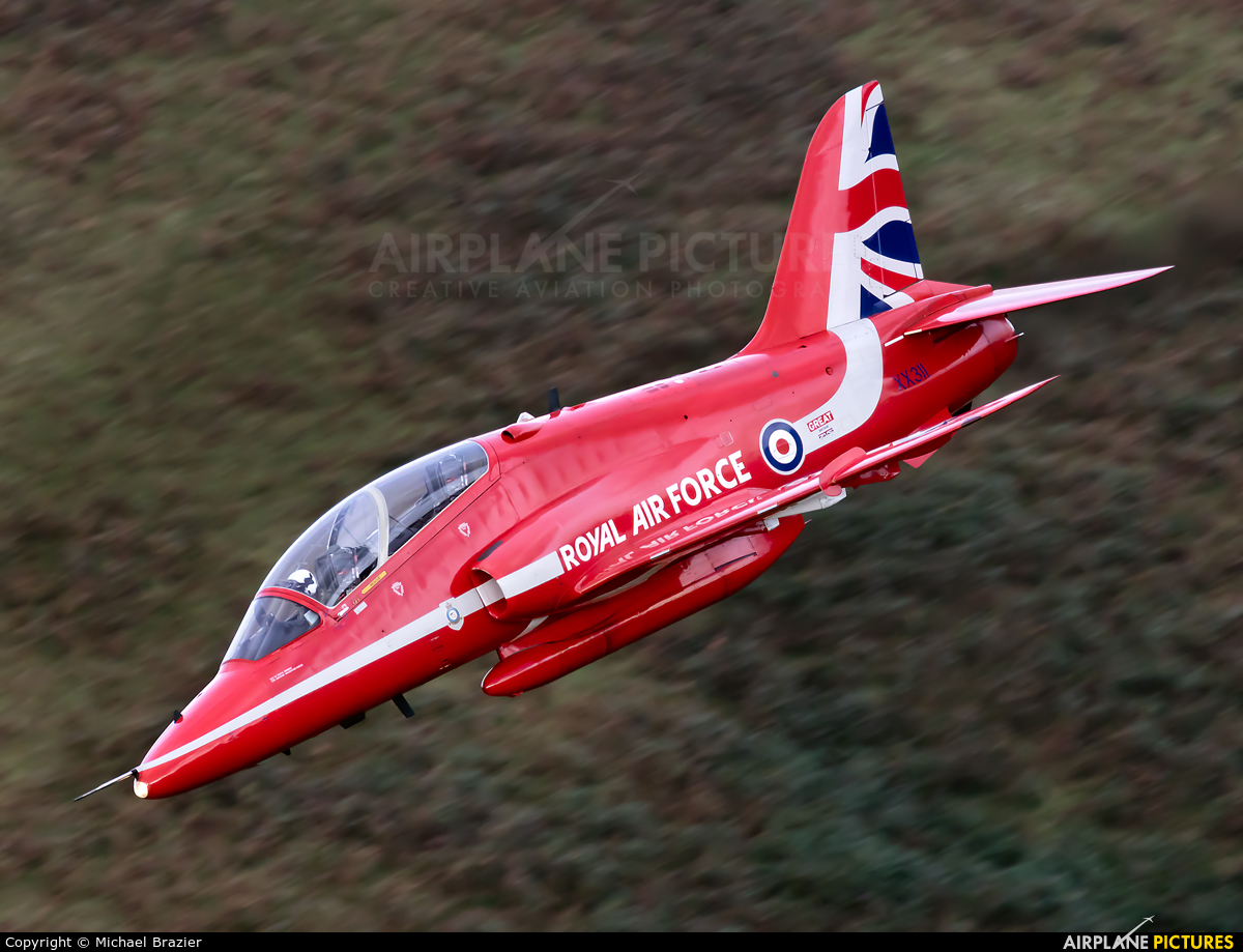 Royal Air Force "Red Arrows" XX311 aircraft at Machynlleth Loop - LFA 7
