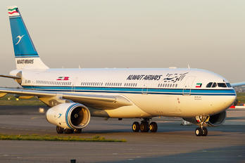 9K-APA - Kuwait Airways Airbus A330-200
