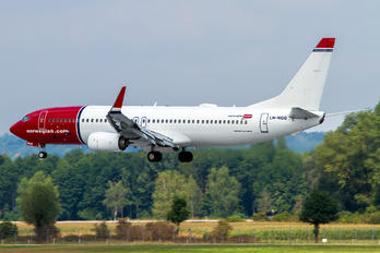 LN-NGO - Norwegian Air Shuttle Boeing 737-800