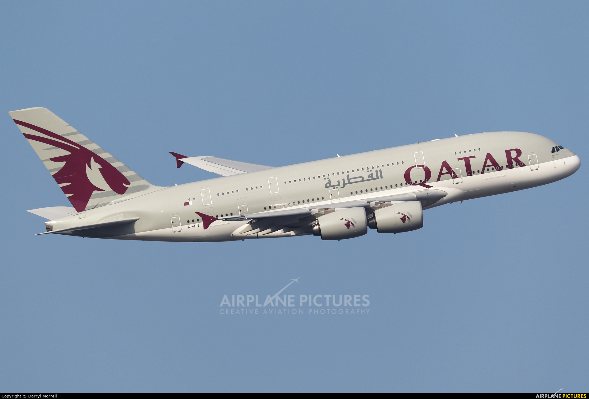 Qatar Airways A7-APB aircraft at London - Heathrow