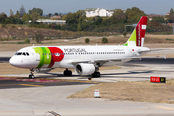 CS-TNS - TAP Portugal Airbus A320