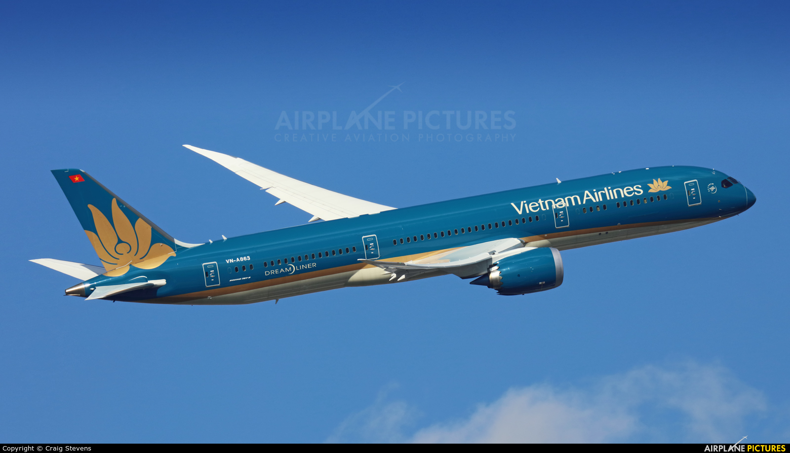 Vietnam Airlines VN-A863 aircraft at London - Heathrow