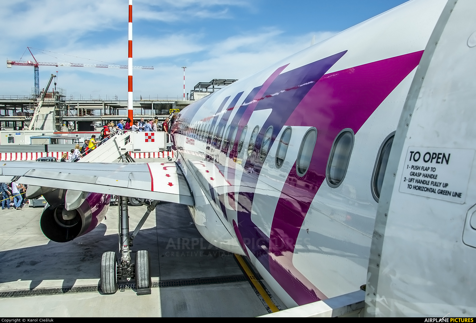Wizz Air HA-LPO aircraft at Rome - Fiumicino