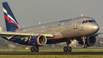 VP-BZP - Aeroflot Airbus A320