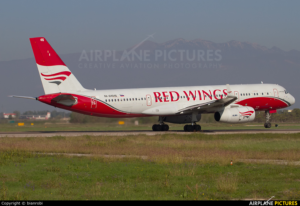 Red Wings RA-64046 aircraft at Verona - Villafranca