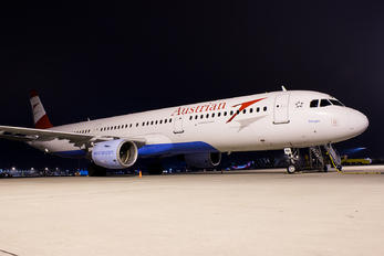 OE-LBB - Austrian Airlines/Arrows/Tyrolean Airbus A321